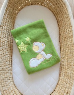 Kocyk polarowy dla niemowląt - Carlo- Miś z gwiazdkami zielony